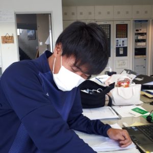 活気で負けない