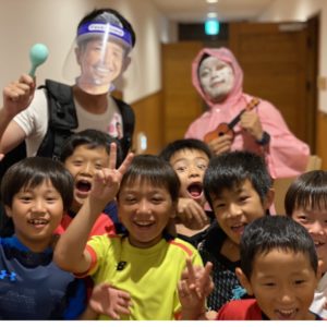 惹きつけ響かせ