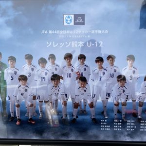 まだまだ山積み