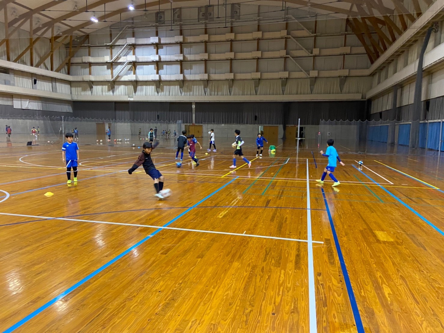 室内練習 ソレッソ熊本 熊本のサッカークラブ