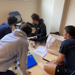 スタッフミーティング