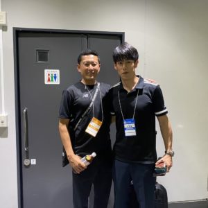 すふ、見る、支える