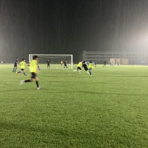 今日も雨・・・