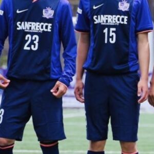 立場は違うが、負けねーぞ