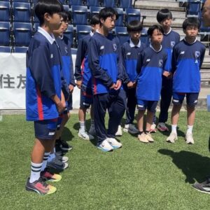 支える側に