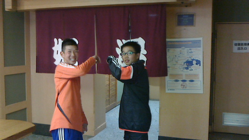2015030718410000.jpg